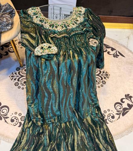 MODEL NORA QATIFET HWA SUR COMMANDE