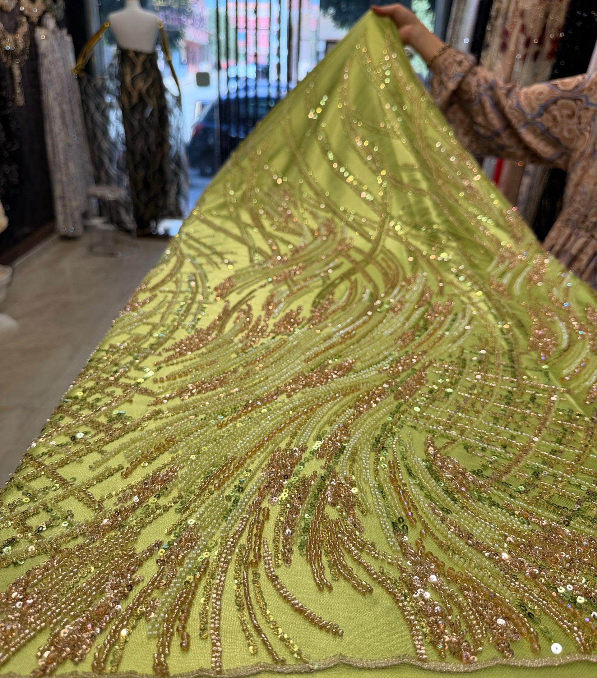 COUPON 3 METRE AVEC FOND &&VERT
