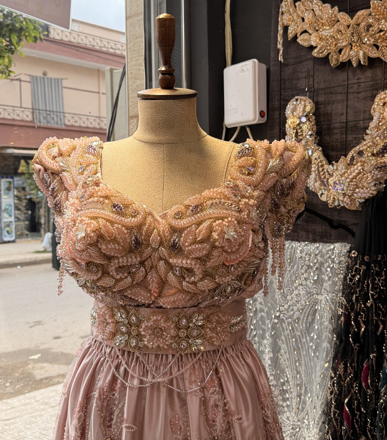 MODEL BONNET BONBE SUR COMMANDE
